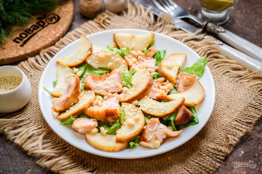 Салат с грушей и копченой курицей — рецепт с фото | Рецепт | Рецепты еды, Еда, Вкусная еда