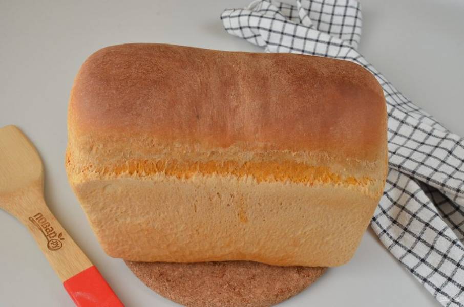 Полностью остывший хлеб готов к употреблению. Пробуйте!