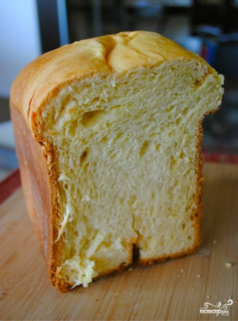 Хлеб ру рецепты. Хлеб Бриошь. Хлеб тостовый Бриошь. Хлеб Бриошь в хлебопечке. Французская булка в хлебопечке.
