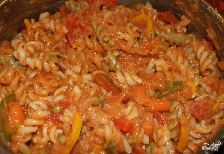 Ингредиенты для макарон спиралек с марковью и томатом на 5 порций :