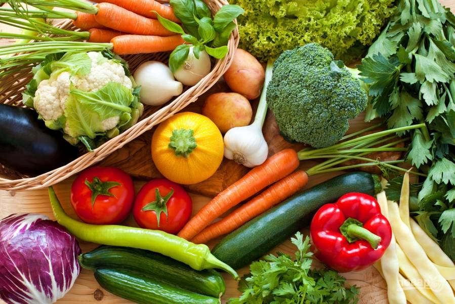 Урожайный год: куда девать огурцы, сливы, томаты и яблоки?
