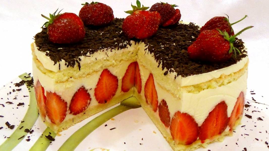 Клубничный торт "Фрезье"