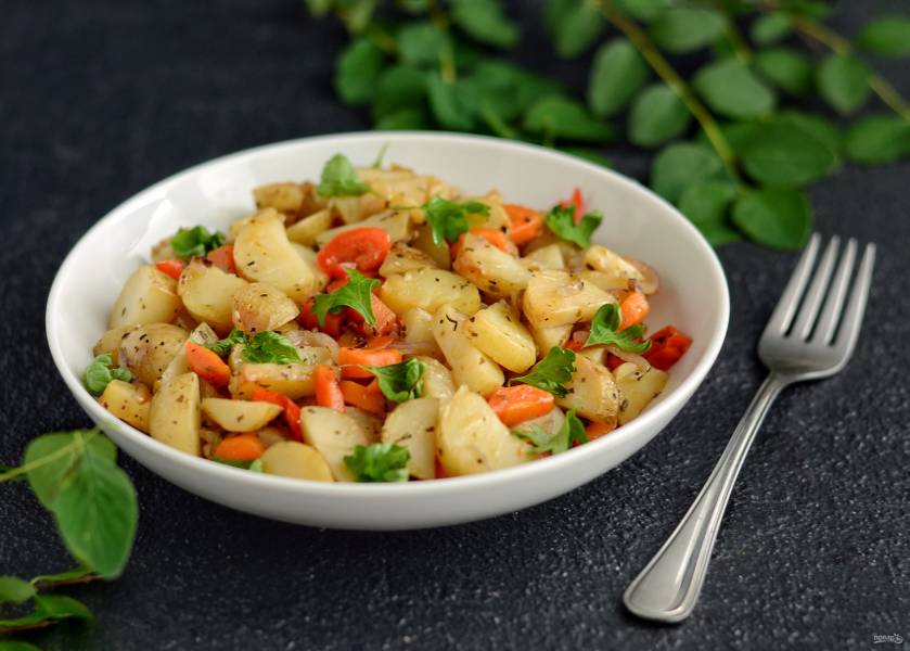 Картофель тушеный с овощами - Пошаговый рецепт с фото. Вторые блюда. Блюда из овощей