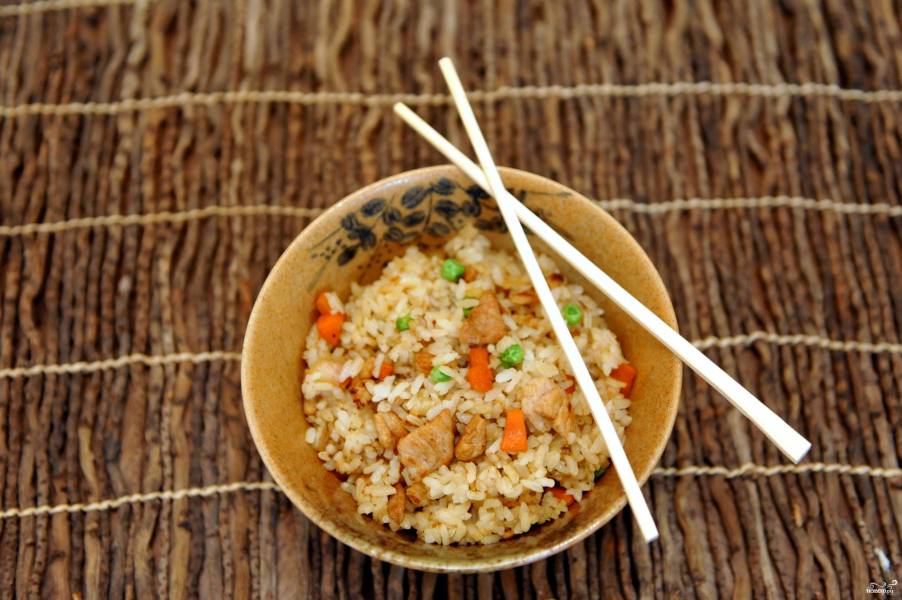 Рис с замороженными овощами и грибами на сковороде: рецепт с фото пошагово