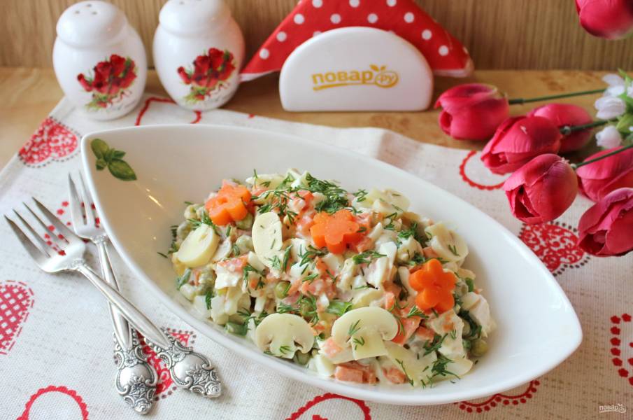 Рецептами новогодних салатов поделились петровские домохозяйки