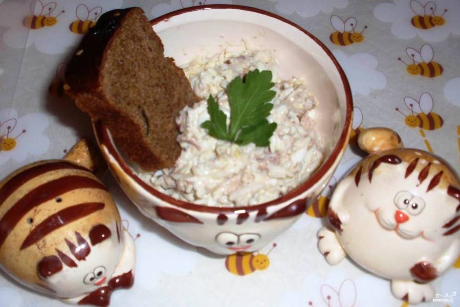 Салат с сайрой