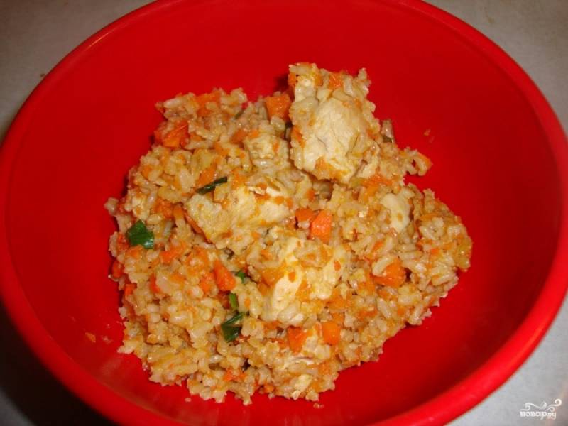 7. Блюдо готово! Надеюсь, вам прийдется по вкусу этот простой рецепт курицы с рисом в мультиварке!  Приятного аппетита!
