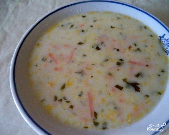 Суп сырный с зеленью