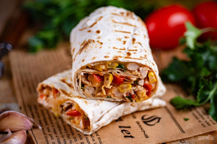 Буррито поджаренный на сковороде