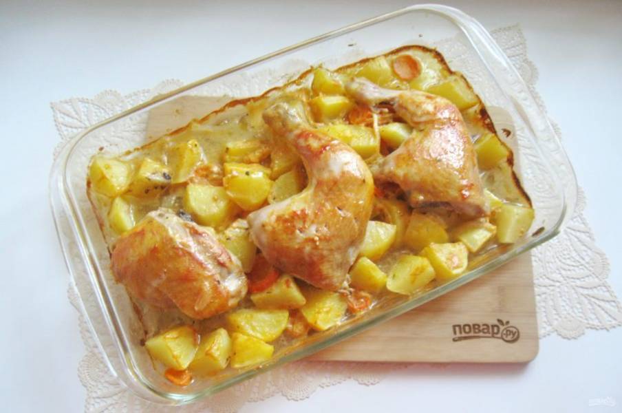 Как приготовить курицу с картофелем в духовке в домашних условиях, пошагово?