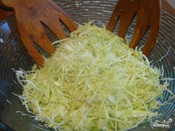 Простой салат из капусты