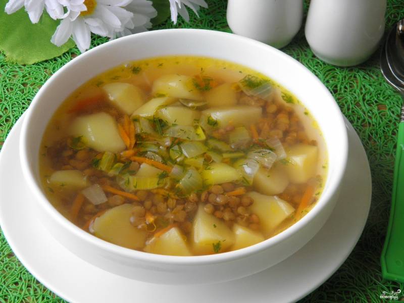Постный суп из чечевицы