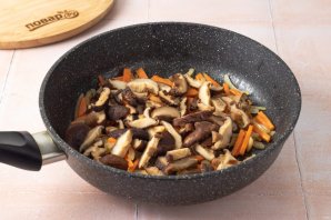 Рис с грибами шиитаке - фото шаг 4