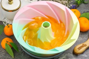 Торт с мандаринами без выпечки - фото шаг 6