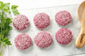 Котлеты свекольные постные - фото шаг 6