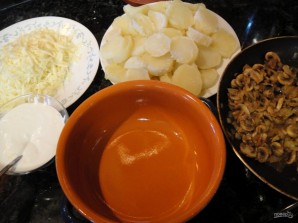 Картошка с грибами со сметаной - фото шаг 3