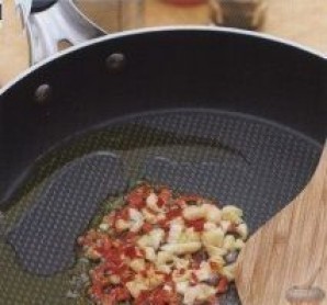 Филе сибаса с томатным соусом  - фото шаг 1