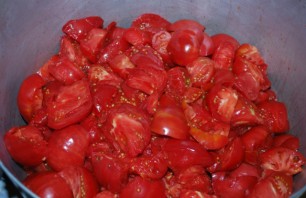 Соус ткемали с помидорами - фото шаг 1