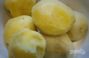 Картофель под молочным соусом - фото шаг 2