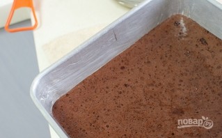 Простой шоколадный бисквит - фото шаг 10