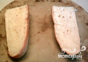 Чесночно-сырный бутерброд - фото шаг 1