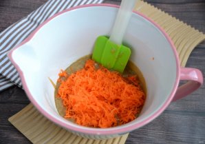 Морковная коврижка - фото шаг 5