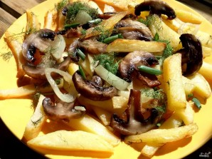 Картофель с грибами на сковороде - фото шаг 9