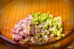 Салат с варёной картошкой - фото шаг 2