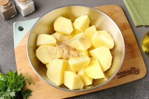 Запечённый картофель в медово-горчичном соусе - фото шаг 3