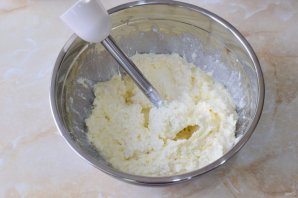 Запеканка на кефире в мультиварке