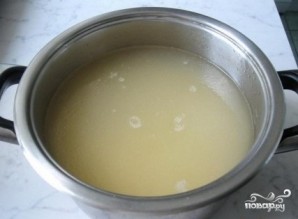 Гороховый суп с томатной пастой - фото шаг 2