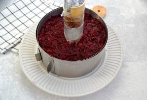 Салат "Гранатовый браслет" с сыром - фото шаг 19