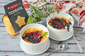 Запеченная каша из поленты "Bravolli" с ягодным киселем - фото шаг 8