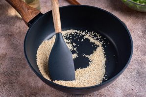 Салат с курицей и рукколой - фото шаг 9