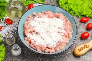 Котлеты с сыром и помидорами - фото шаг 4