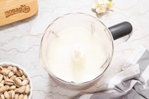 Молоко из фисташек - фото шаг 6