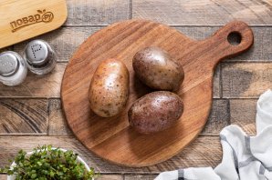 Картофельные чипсы в духовке без масла - фото шаг 2