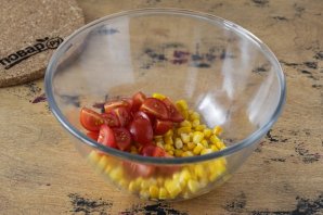 Салат с баклажанами и кукурузой - фото шаг 4