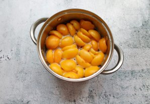Цукаты из абрикосов в сушилке - фото шаг 4