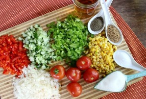 Салат из кукурузы на зиму - фото шаг 1