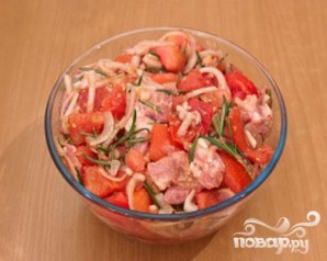 Шашлык из свинины, маринованый в помидорах - фото шаг 5