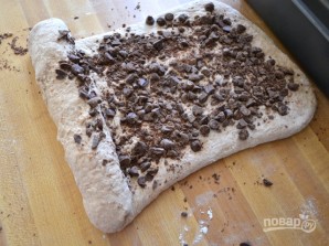 Рулет из хлебного теста с шоколадом - фото шаг 6