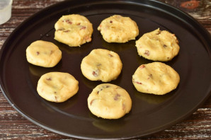 Печенье с орехами и изюмом - фото шаг 7