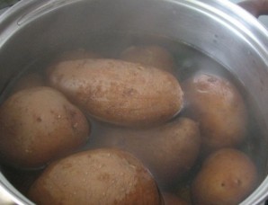 Картошка под грибным соусом - фото шаг 1