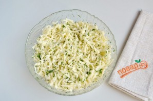 Вкусные кутабы с сыром и зеленью - фото шаг 6