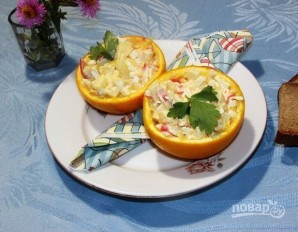 Салат с крабовыми палочками и апельсином - фото шаг 8