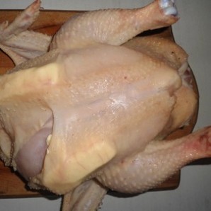 Курица в рукаве в духовке - фото шаг 2