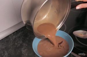Шоколадный лед для молочного коктейля - фото шаг 2