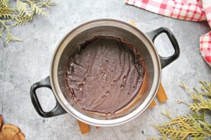 Глянцевая шоколадная глазурь для торта - фото шаг 8