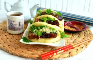 Тайваньские булочки со свининой - фото шаг 11